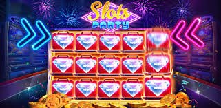 pinascrown game lobby showing multiple slot titles for Filipino players